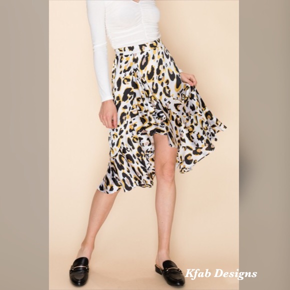 ❤️LAST 1! Leopard Print Ruffled High Waist Skirt! - Picture 4 of 5